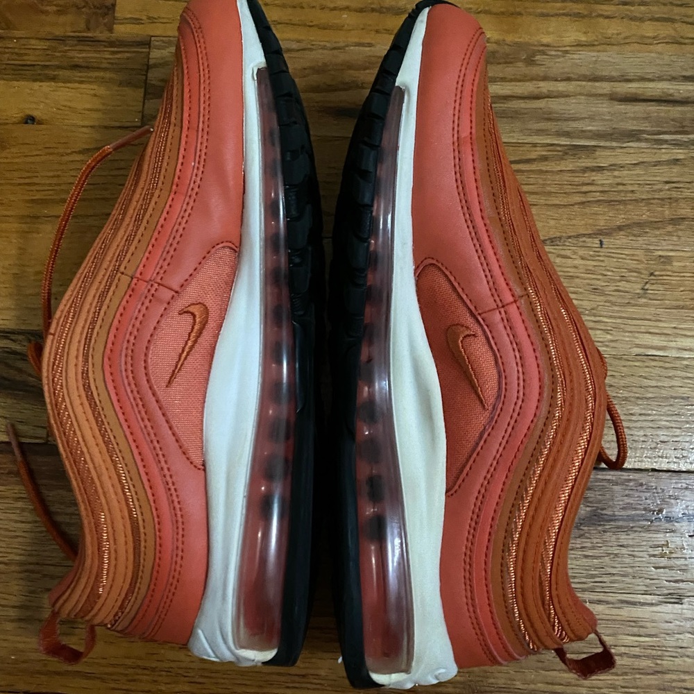 Nike Womens Orange/Coral Air Max 97 Sneakers